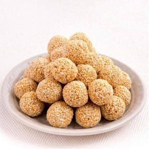 Home Made White Sesame Balls Made with Pure Jaggery
